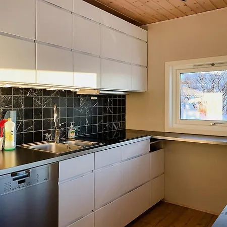 Holiday home Lovely Amidst Bustling Wildlife *