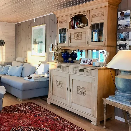 Lovely Amidst Bustling Wildlife Holiday home Vannareid